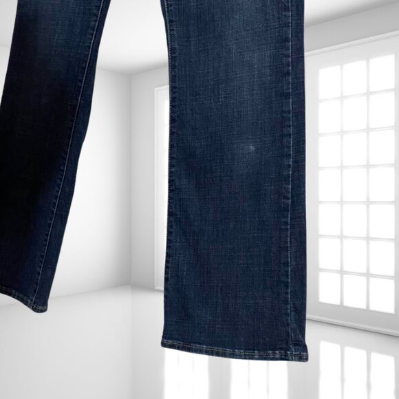 Levi's Classic Bootcut Jeans Size 10 Stretch, Comfy and Timeless Style - Picture 8 of 13